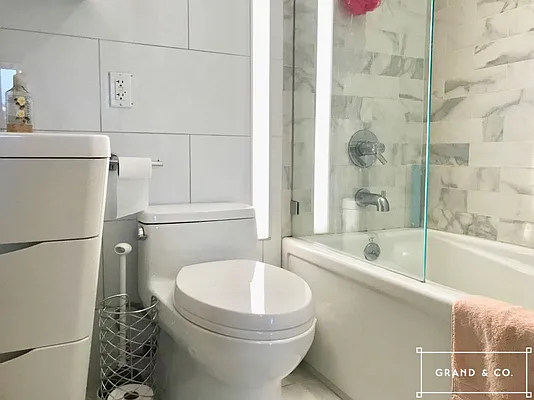 Rented by Grand & Co. | media 12