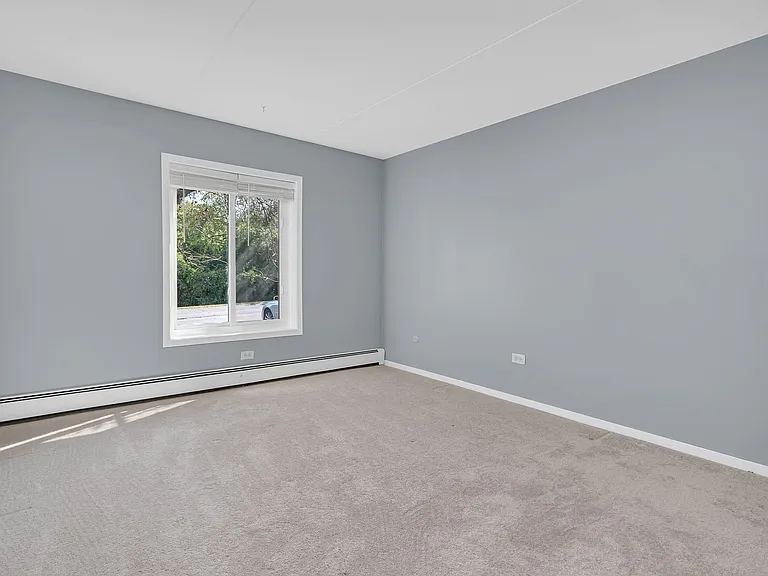 Quail Ridge Apartments — Photo 10