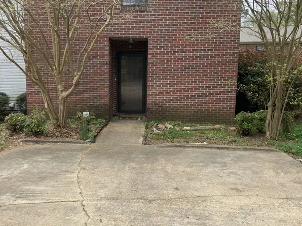 1823 Holmes St, Tupelo, MS 38801