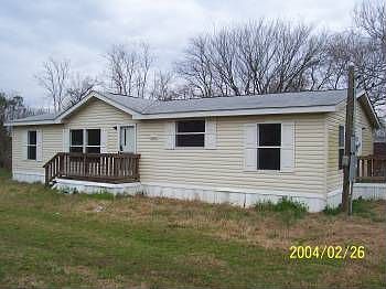 1st image of 305 Ewell St
