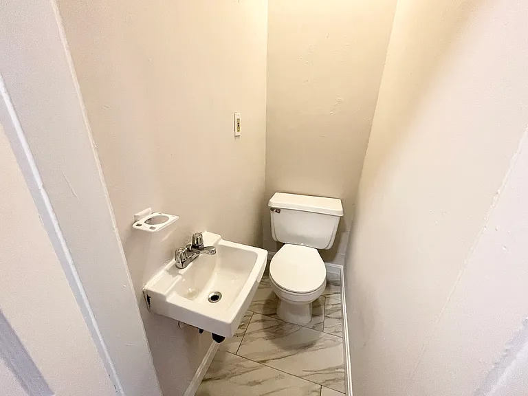 1574 Tremont St #2L — Photo 7