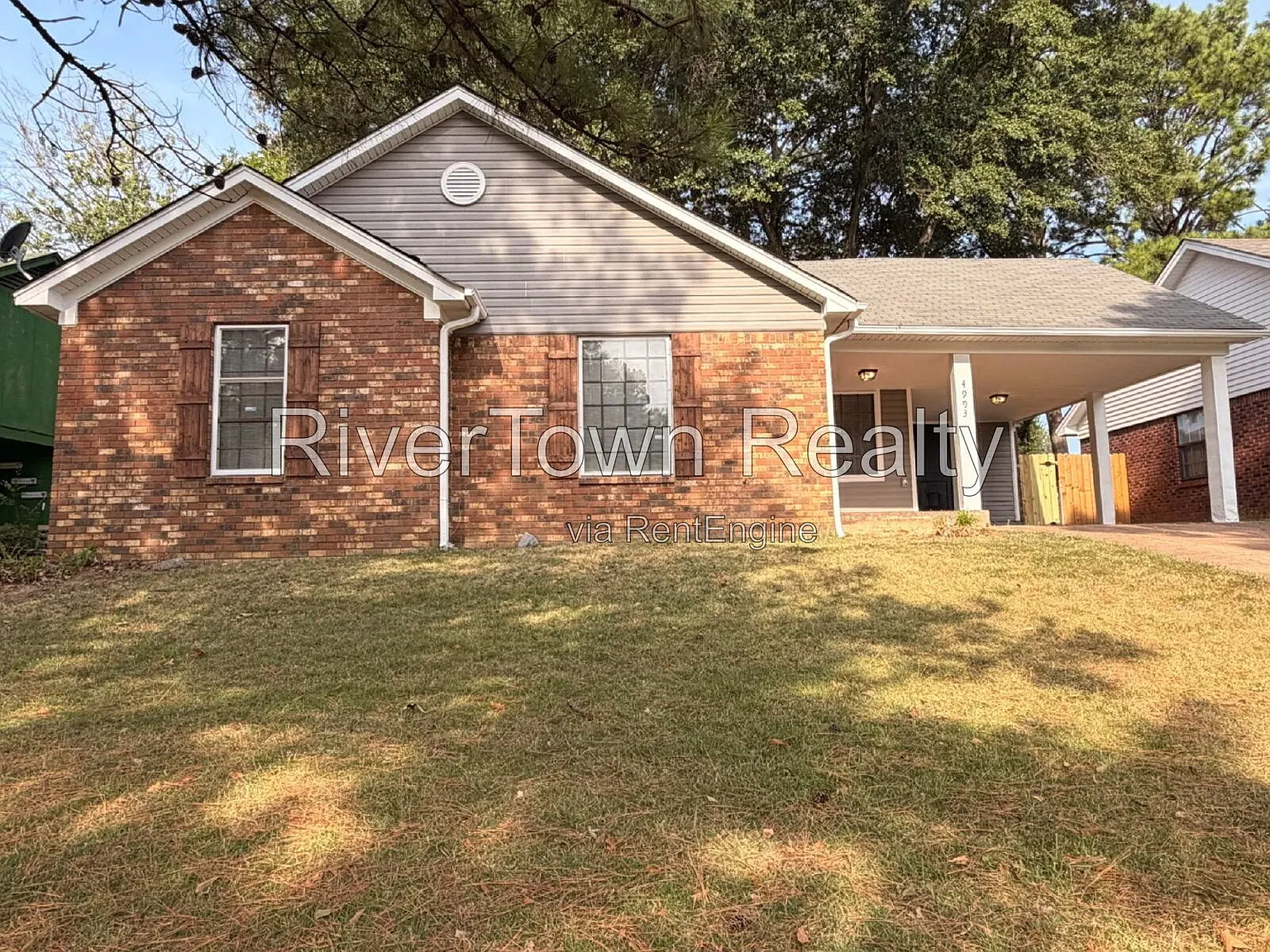 3 bed, 2.0 bath, 1388 sqft, $1,295 — Photo 3