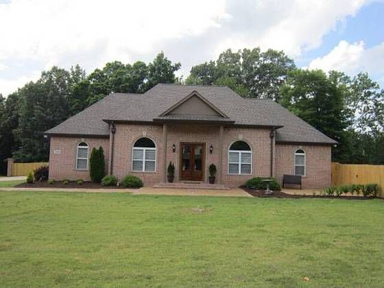 3421 Woodland Trace East