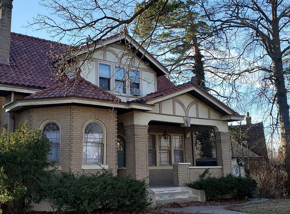 2nd image of 3507 Saint Martins Pl