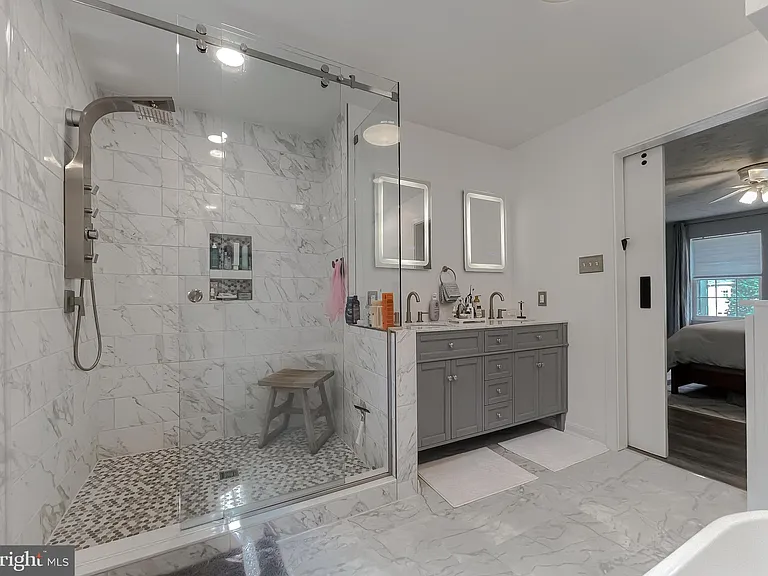 48221 Keel Dr — Photo 48