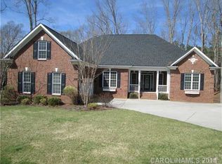 278 Arrow Point Ln, Davidson, NC 28036