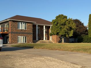 3510 Guadalajara Rd SW, Cedar Rapids, IA 52404