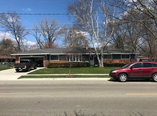 1716 Royal Blvd, Elgin, IL 60123