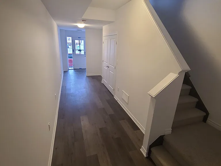 61 Soho St #121 — Photo 1