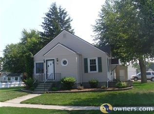 741 W 4th St, Delphos, OH 45833