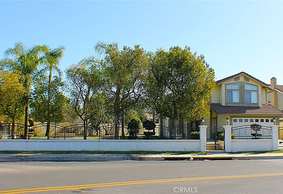 1st image of 16288 Saddlebrook Ln