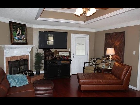 2nd image of 3924 County Road 130