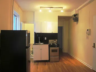 Rented by City Connections Realty