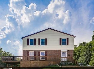 1 Robinway Ct, Nottingham, MD 21236