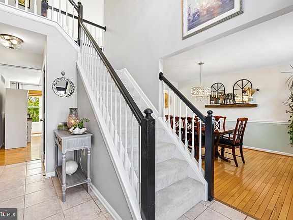 4th image of 3993 Windermere Way