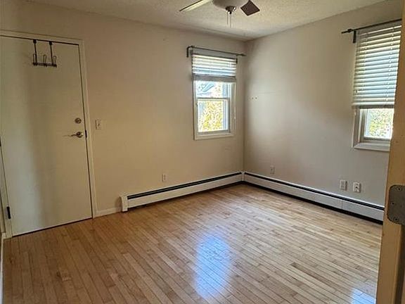 5th image of 5130 Hiawatha Ave APT 1