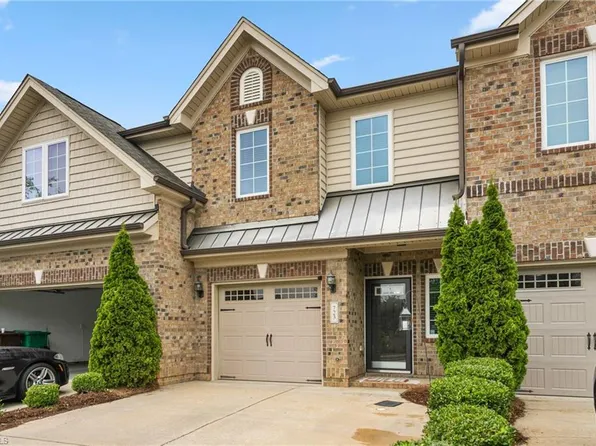 723 Piedmont Crossing Dr, High Point, NC 27265