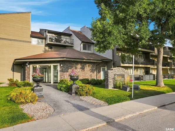 2233 St Henry Avenue #213, Saskatoon, SK S7M 5K6
