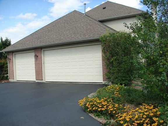 Three car garage
