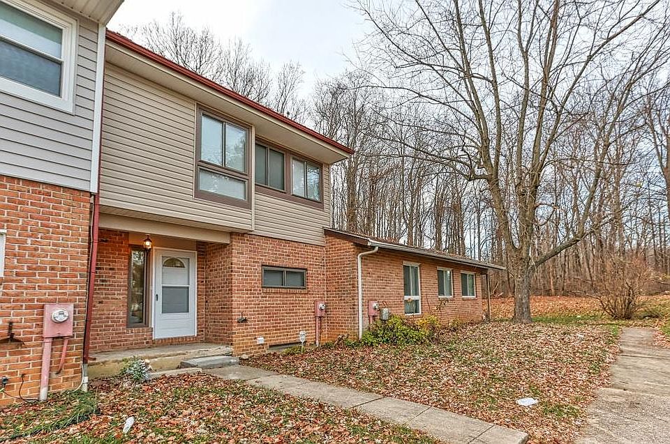 1st image of 44 Ojibway Rd