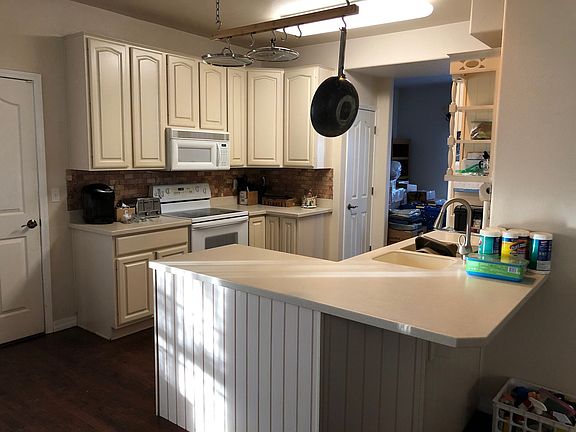 3rd image of 4930 Poleplant Dr