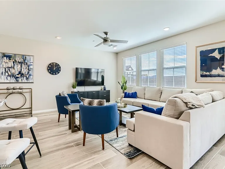 2417 Fasano St — Photo 5