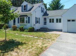 38 Russell St, Littleton, MA 01460