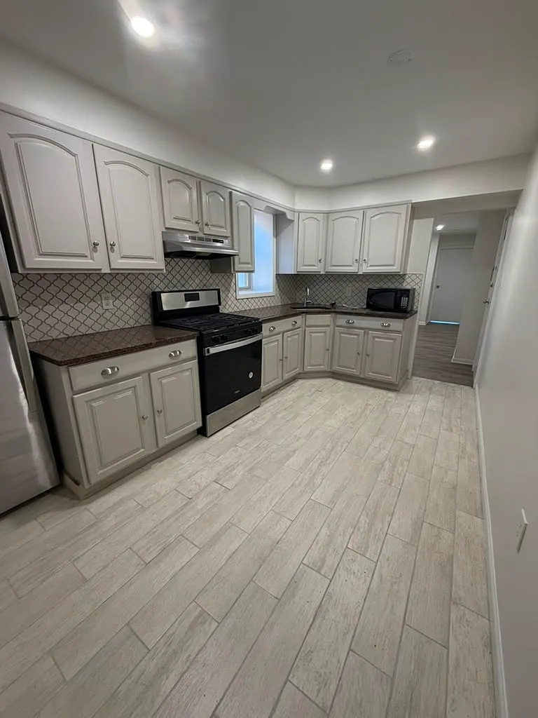 1 bed, $1,600 — Photo 3