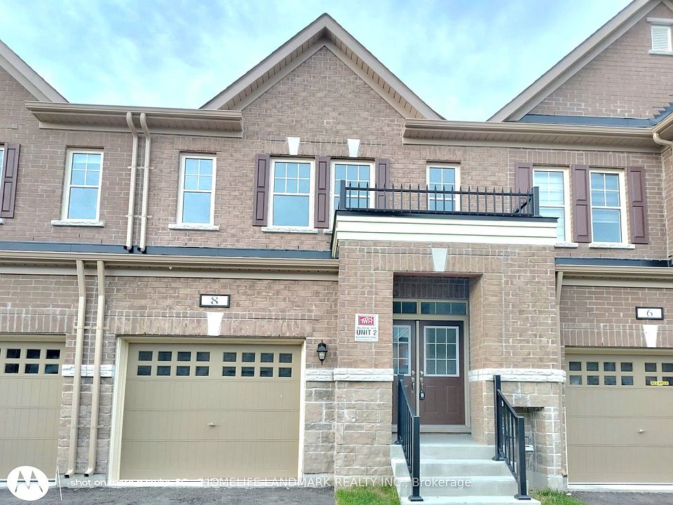 1st image of 8 Bushwood Trl