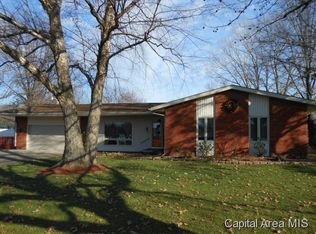 16630 Kennedy Rd, Auburn, IL 62615