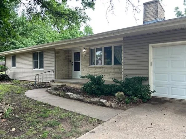 118 E Maple St, Oxford, KS 67119