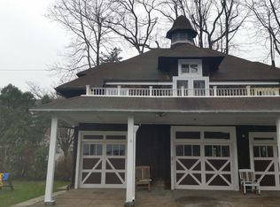 69 Douglas Rd, Glen Ridge, NJ 07028