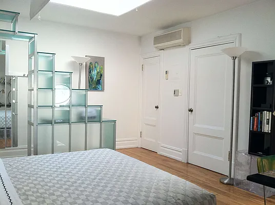 Rented by TurfNYC | media 58