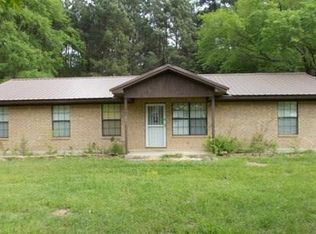297 County Road 1820, Grapeland, TX 75844