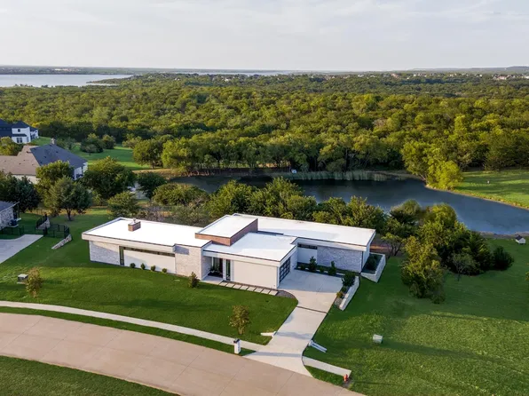 3120 Sanctuary Dr, Grand Prairie, TX 75104