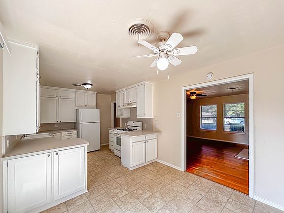 4th image of 1407 Avenue C