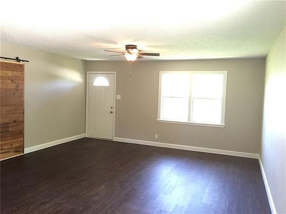4th image of 1020 W Jefferson St