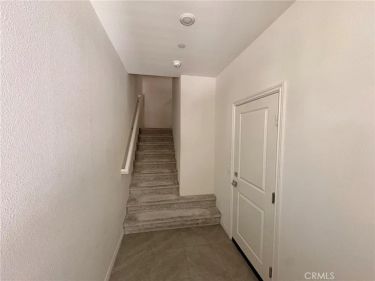 3816 Verdana — Photo 5