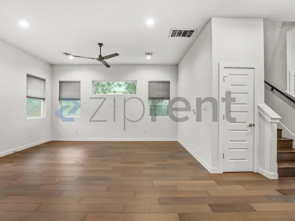 6406 Santos St #A, Austin, TX 78741
