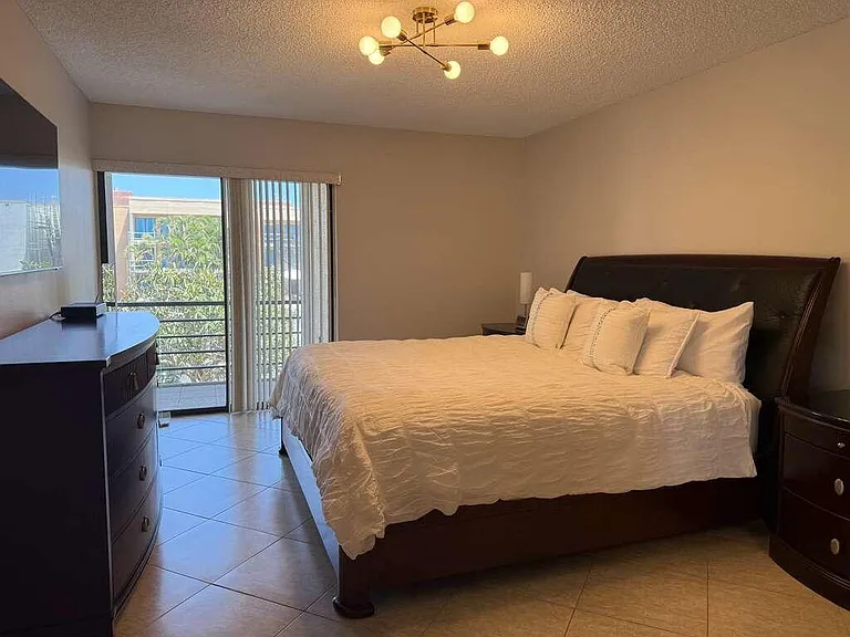 4040 N Hills Dr #26 — Photo 10