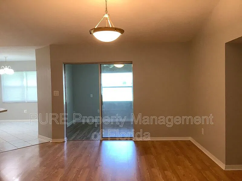 3 bed, 2.0 bath, 1484 sqft, $1,575 — Photo 4