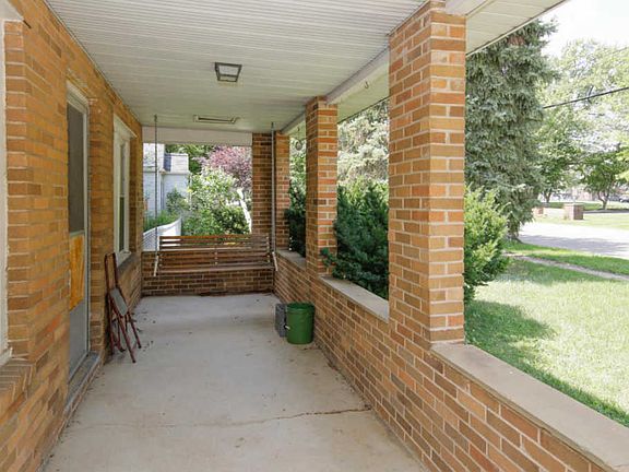 3rd image of 215 Idaho Ave