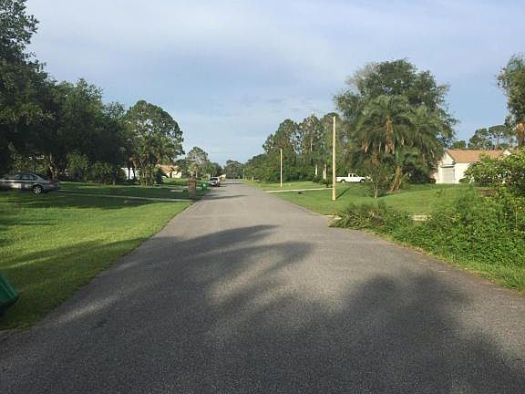 4th image of 6855 Hundred Acre Dr