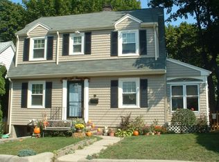 15 Banks St, Winthrop, MA 02152