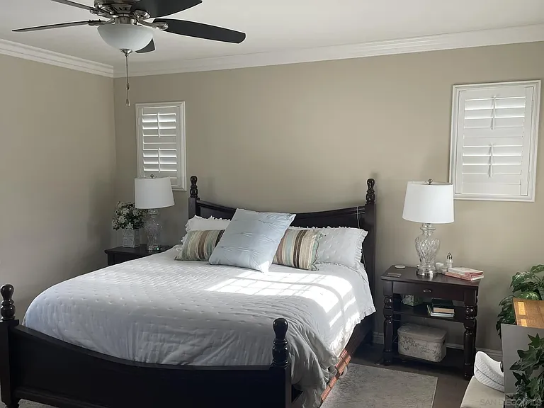 646 Sandside Ct — Photo 13