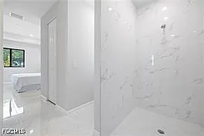 1504 NE 43rd Ln — Photo 14