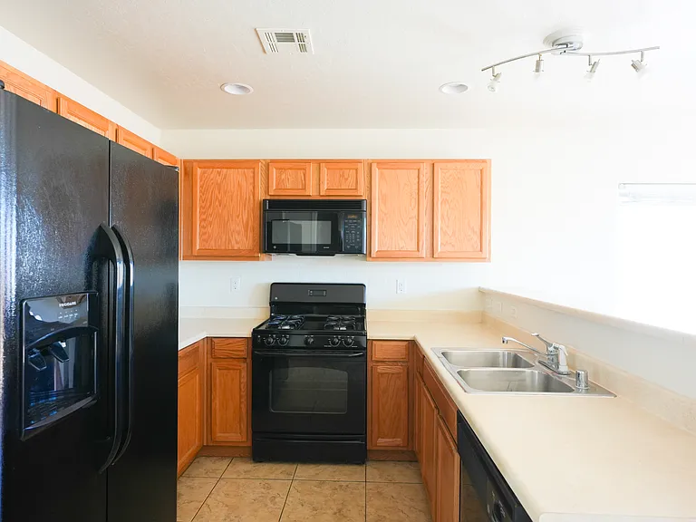 5351 Aurora Beam Ave — Photo 6
