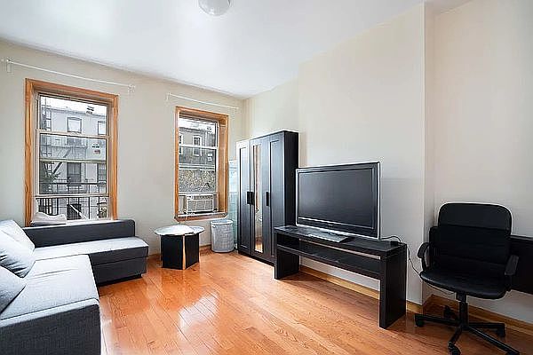 1st image of 308 Suydam St #2G