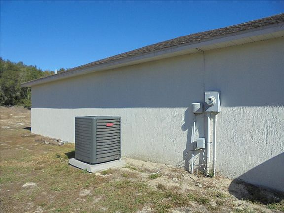 3rd image of 4725 SW 100th St