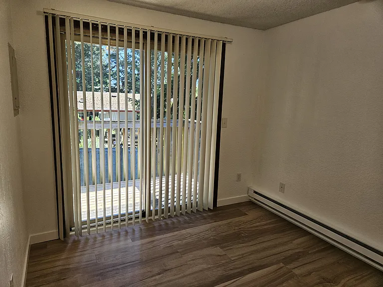 5008 Graham Way #D — Photo 5